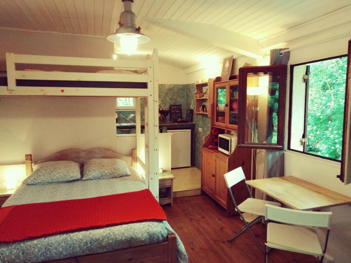 Apartament Le Bord De L'Eau Studio Sainte-Terre Zewnętrze zdjęcie